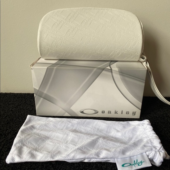 Oakley Accessories Oakley Sunglass Case Wmicrofiber Drawstring Bag
